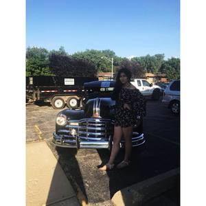 Meet your Posher, Alexandra